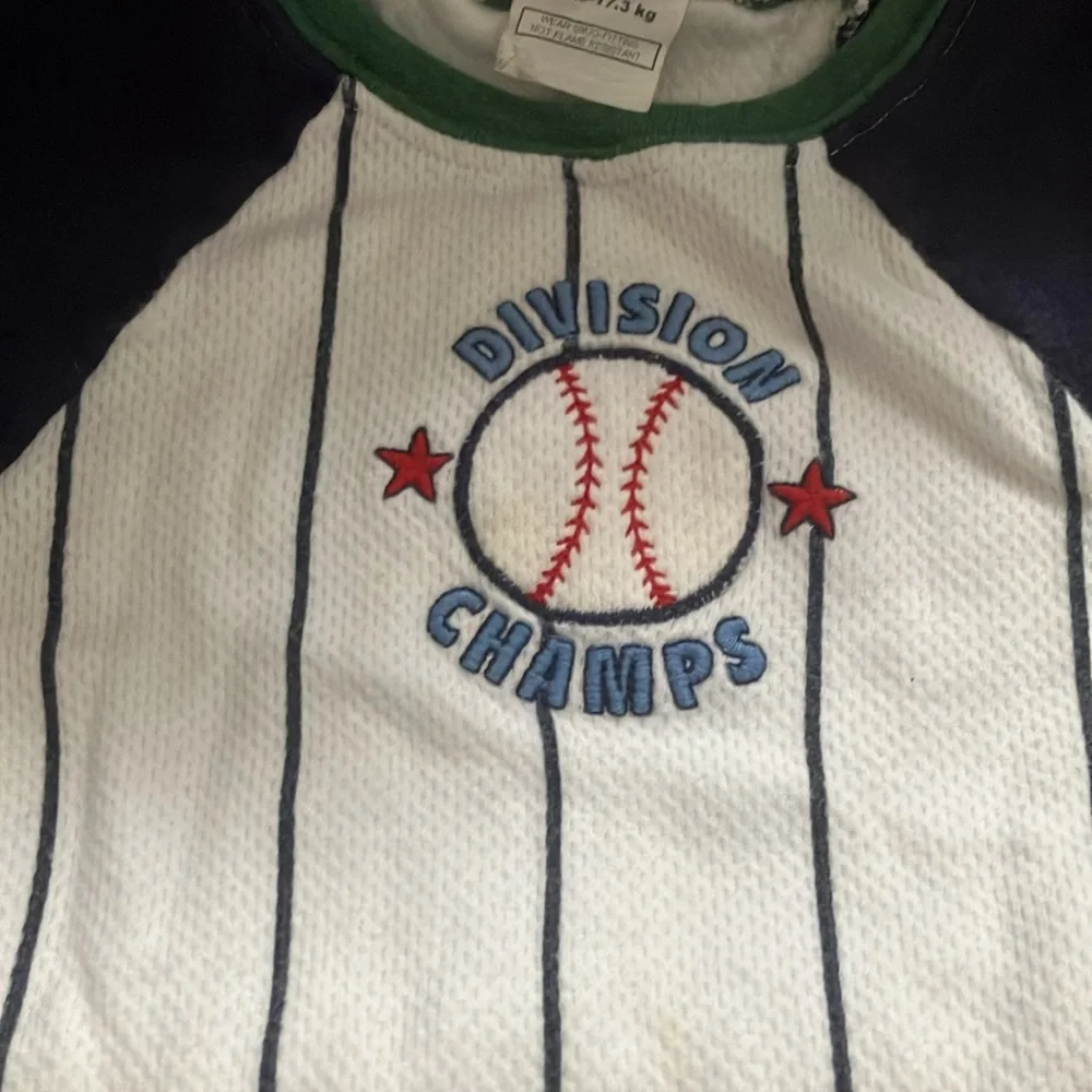 FINAL MARKDOWN Carters kids short sleeve top